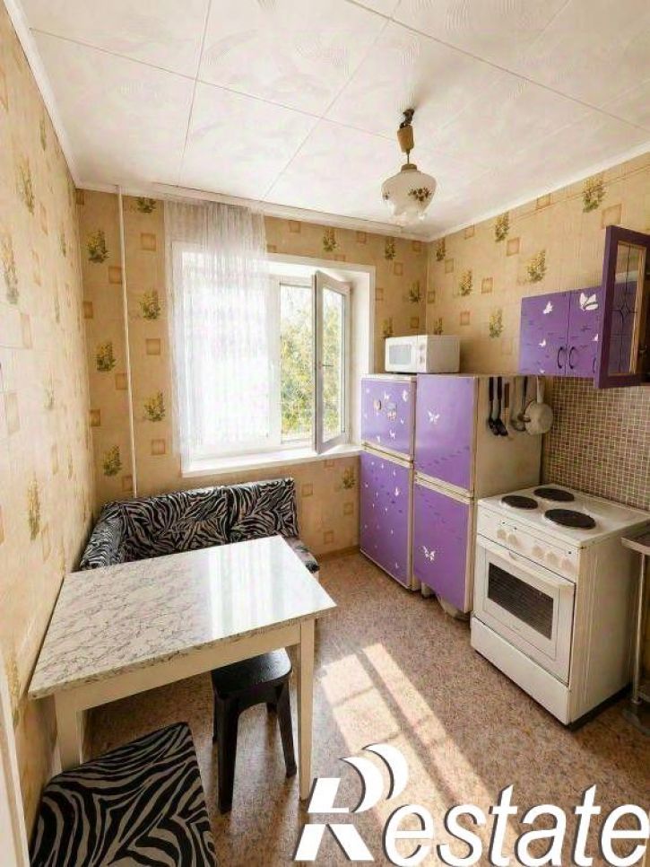 2-комн квартира 18-й квартал, 33