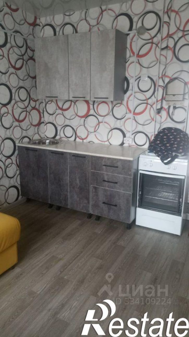 Комната 1-й микрорайон, 35