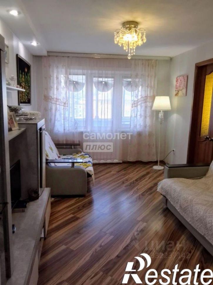 3-комн квартира 3-й кв-л, д.7