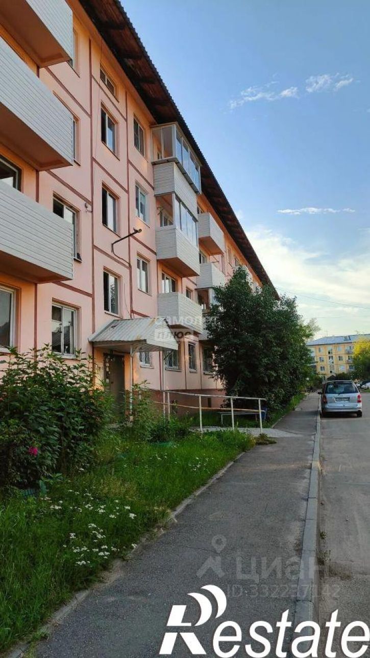 3-комн квартира 3-й кв-л, д.7