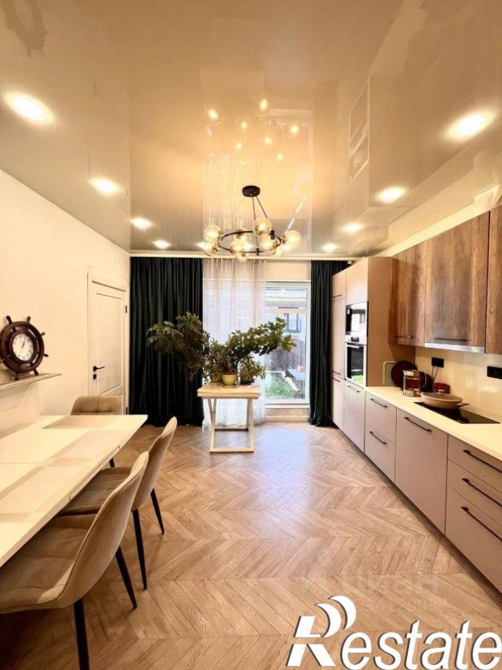 3-комн квартира Иркутск, Австрийский квартал, 9