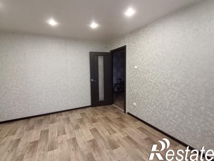 3-комн квартира Дружбы Народов пр-кт, 68